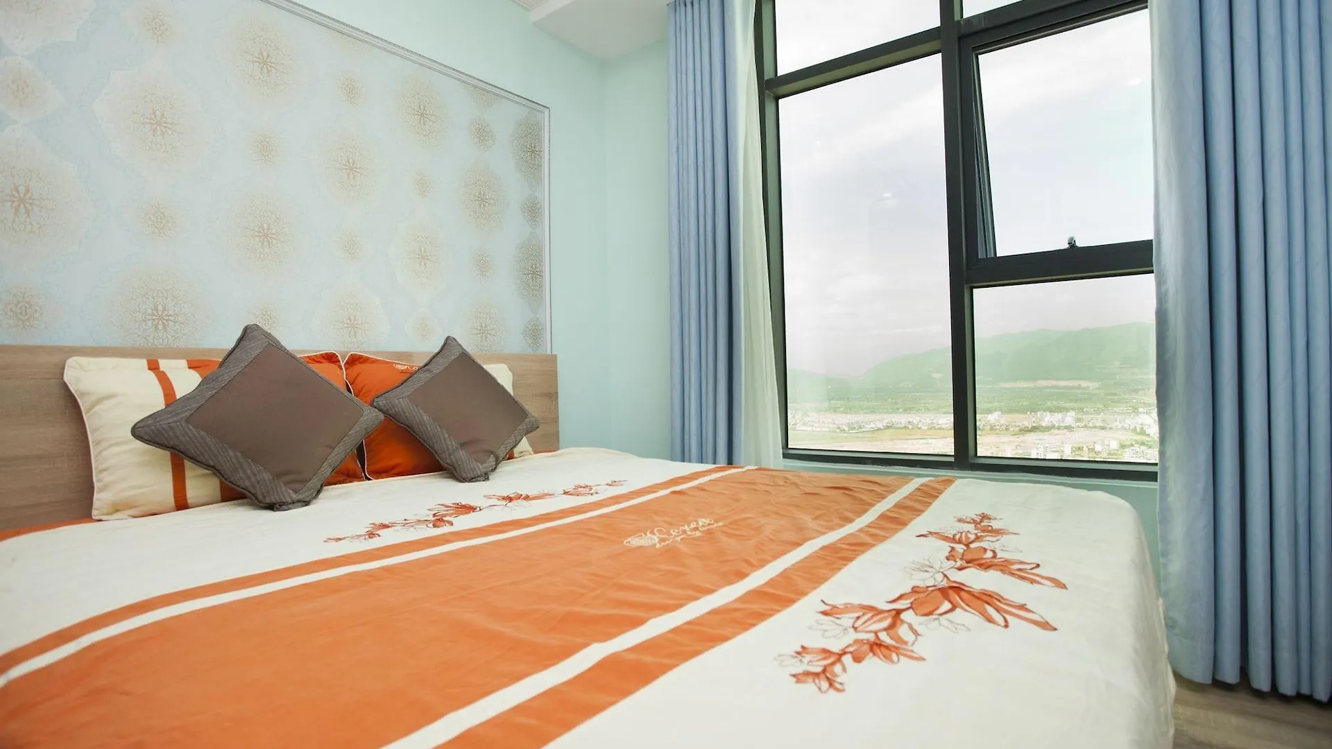 Beach Front Apartment نها ترانج 0*,