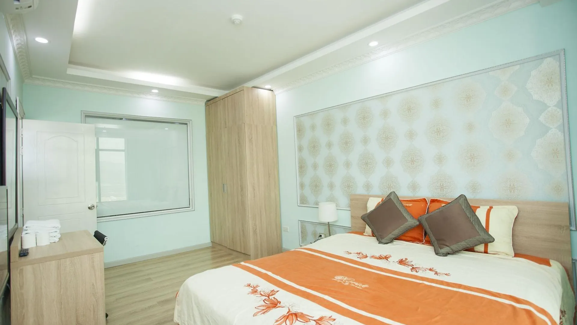 Beach Front Apartment نها ترانج