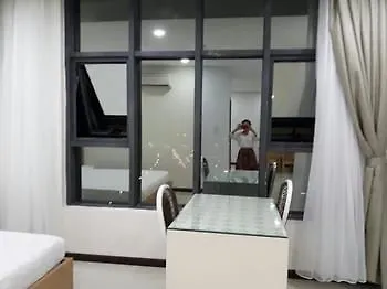 Beach Front Apartment نها ترانج