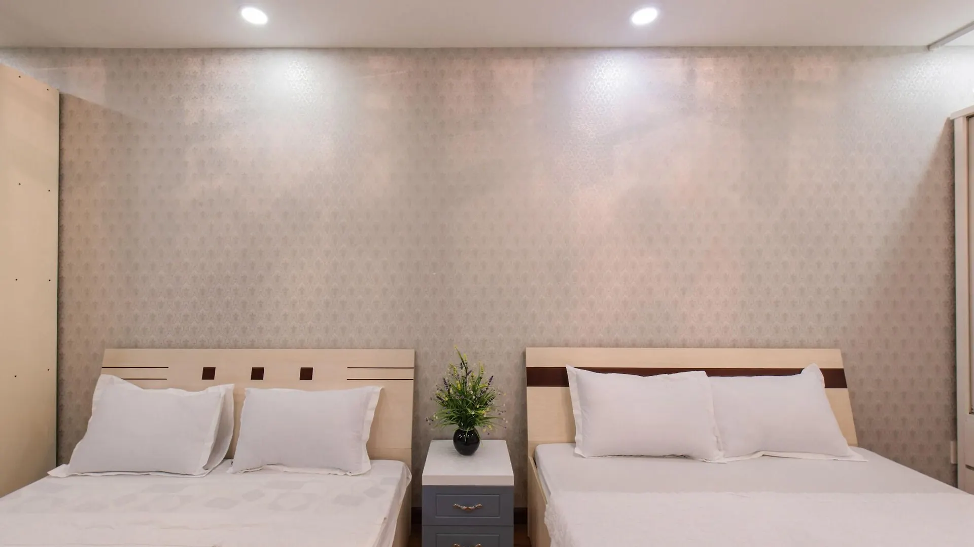 Beach Front Apartment Nha Trang 0*,